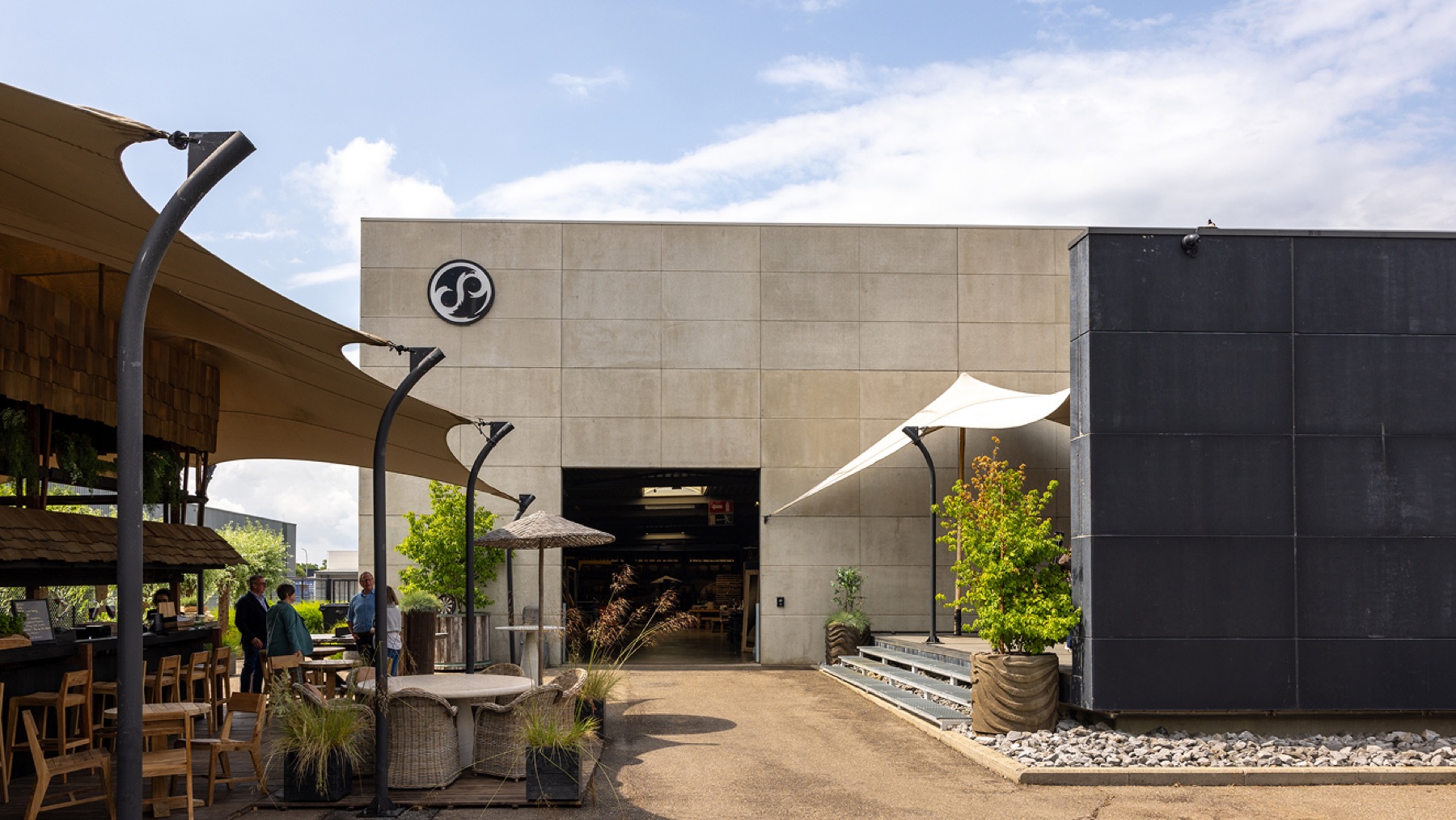 De merkwereld van Sempre in outdoor living